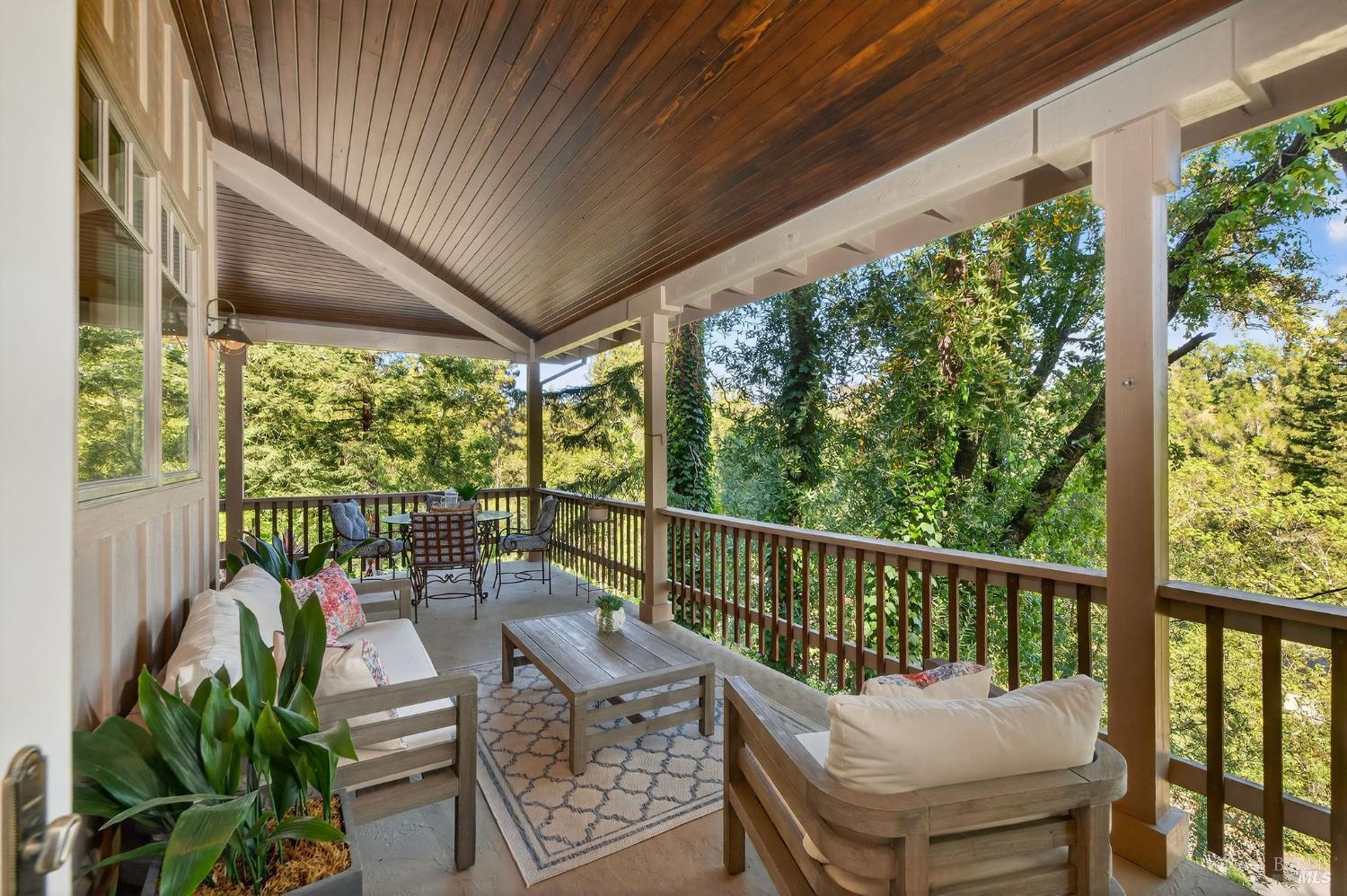 3425 Redwood Road Napa CA 94558