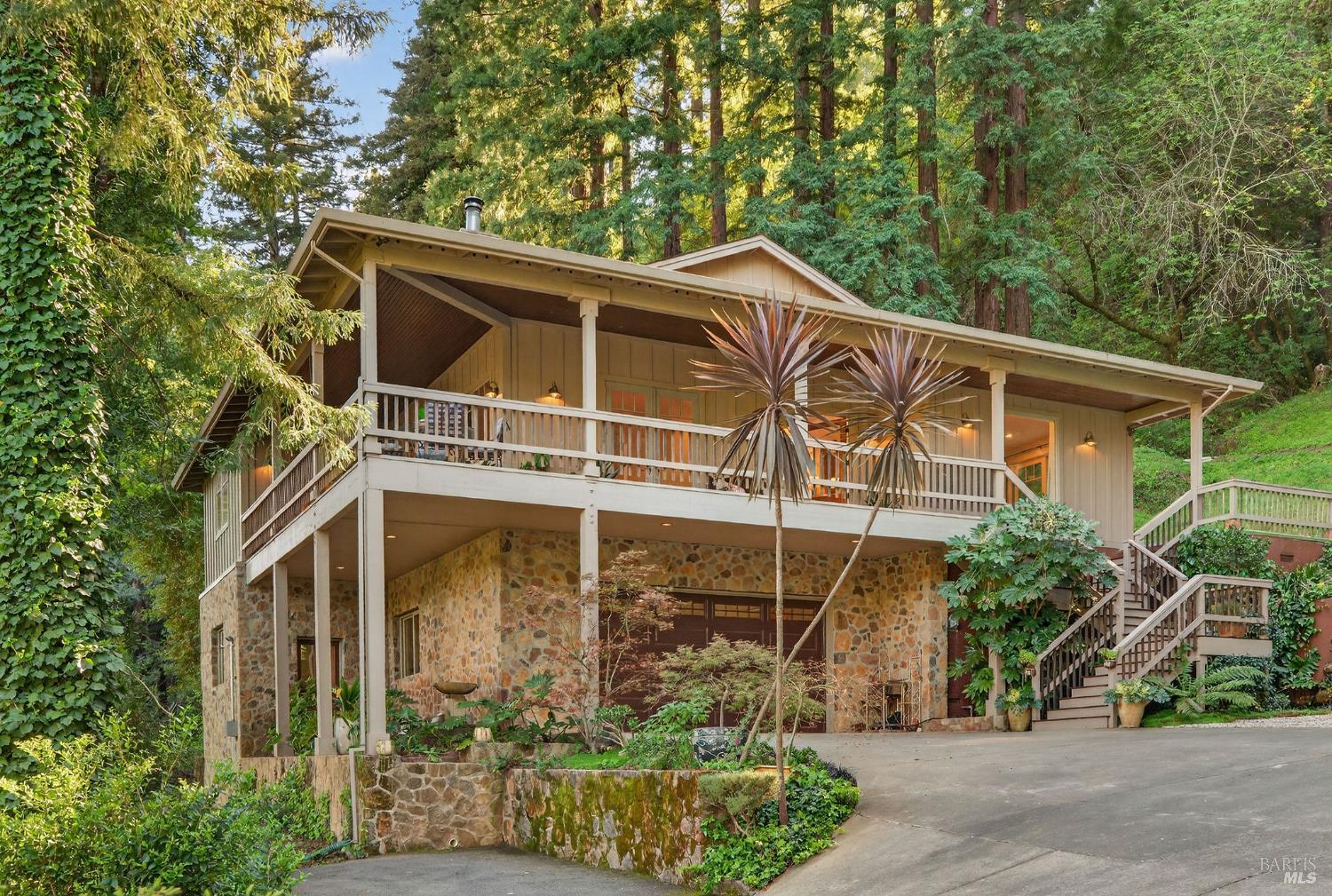 3425 Redwood Road Napa CA 94558
