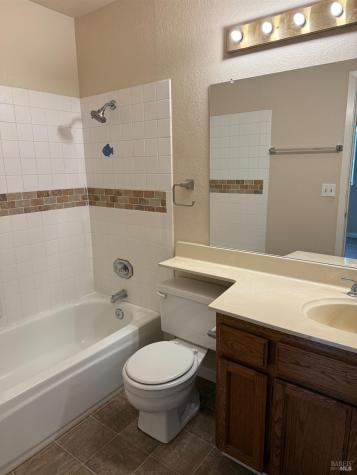 238 Hummingbird Court Healdsburg CA 95448