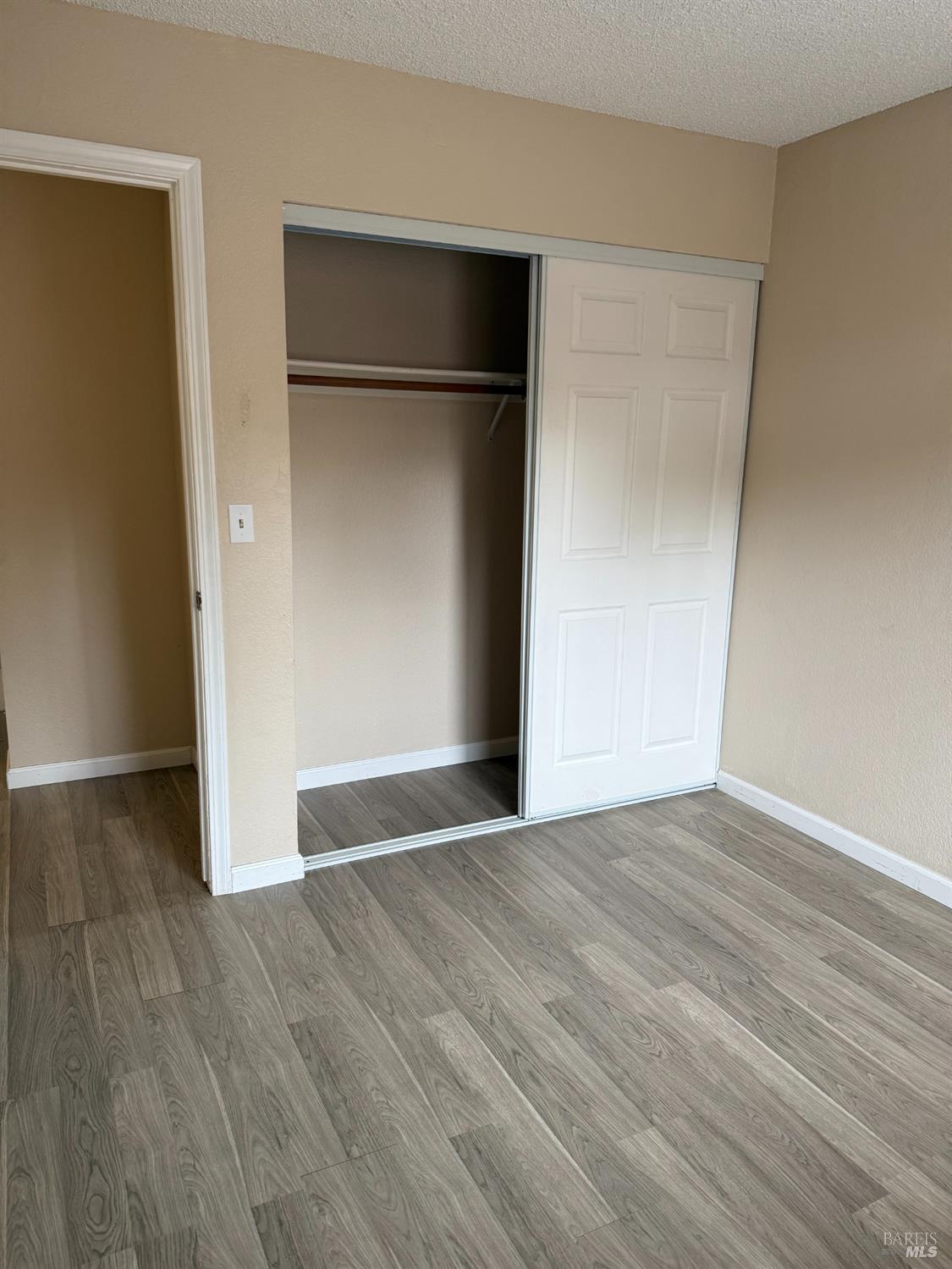 238 Hummingbird Court Healdsburg CA 95448