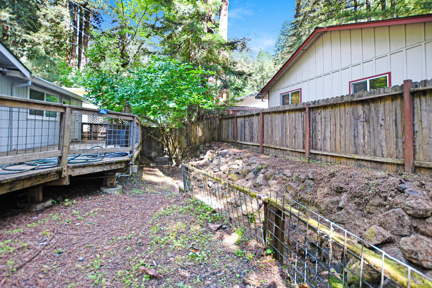 15289 Willow Road Guerneville CA 95446