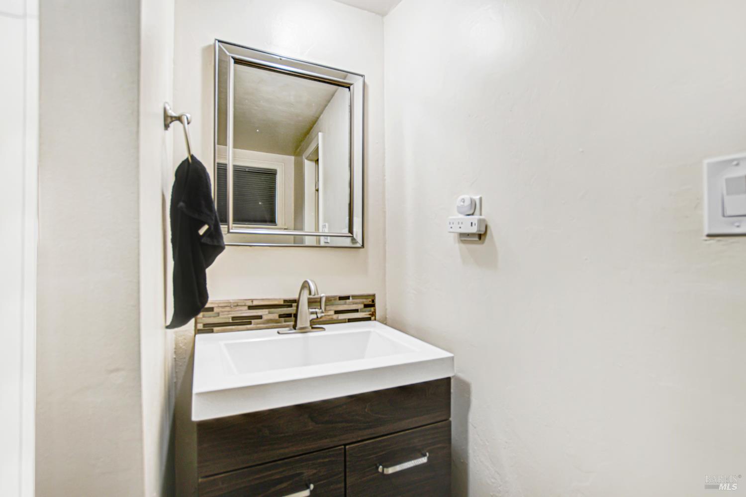 15289 Willow Road Guerneville CA 95446