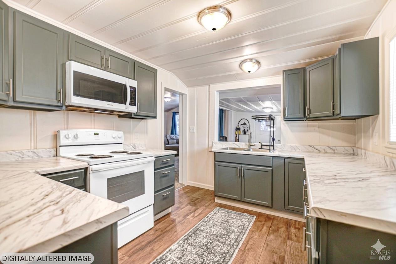 15289 Willow Road Guerneville CA 95446