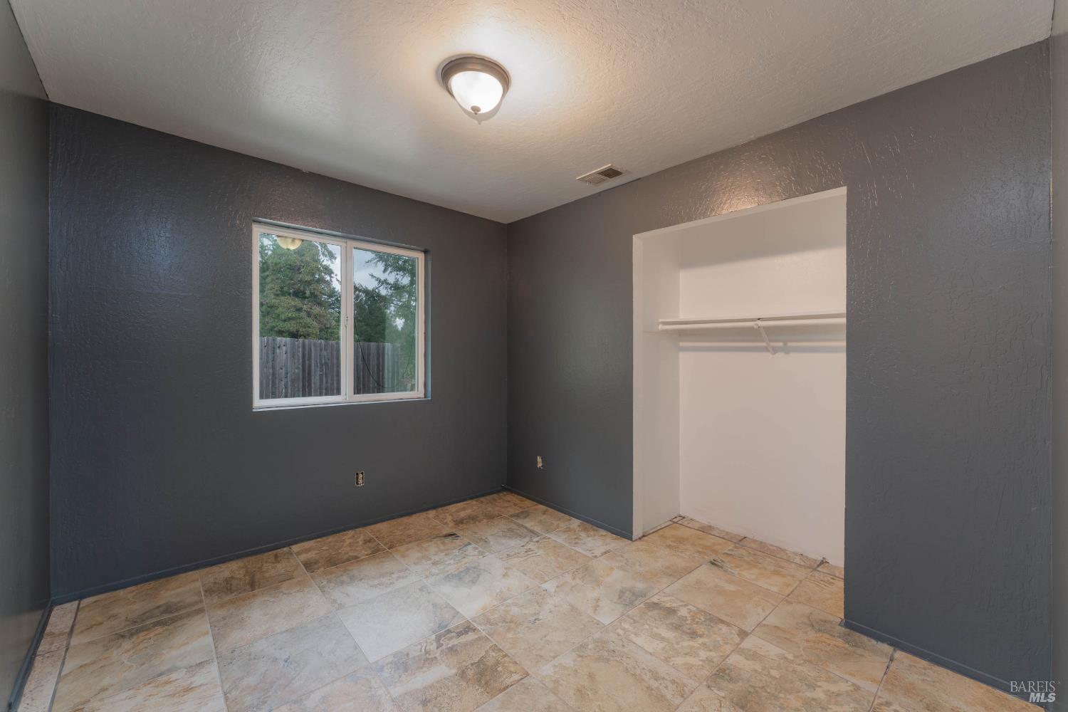 1471 Harrah Place Willits CA 95490