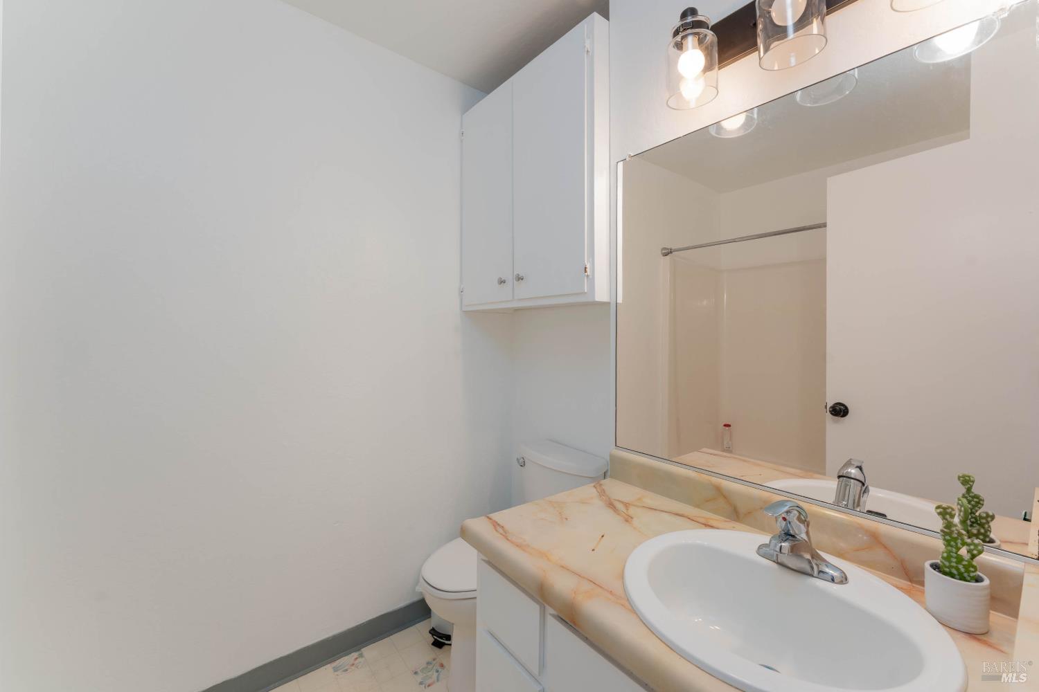 1471 Harrah Place Willits CA 95490