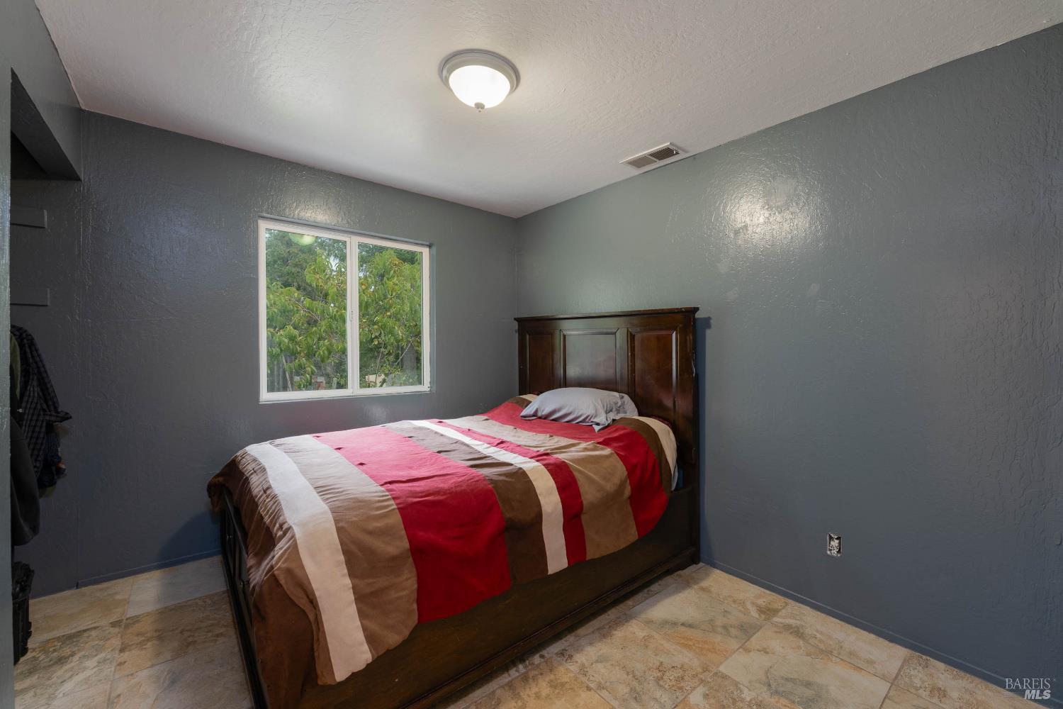 1471 Harrah Place Willits CA 95490