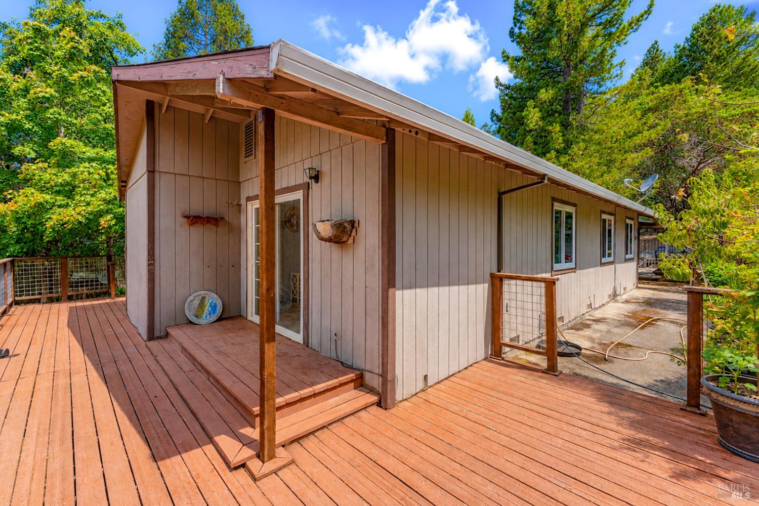 1471 Harrah Place Willits CA 95490