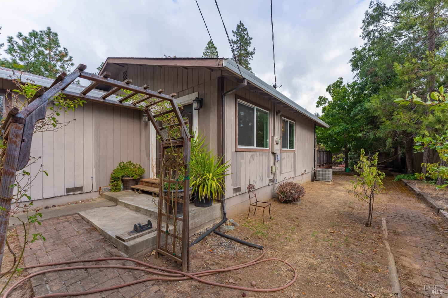 1471 Harrah Place Willits CA 95490