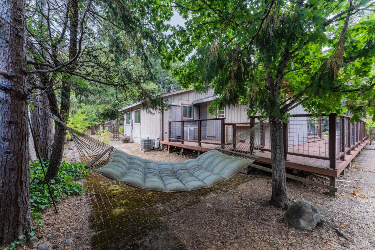 1471 Harrah Place Willits CA 95490