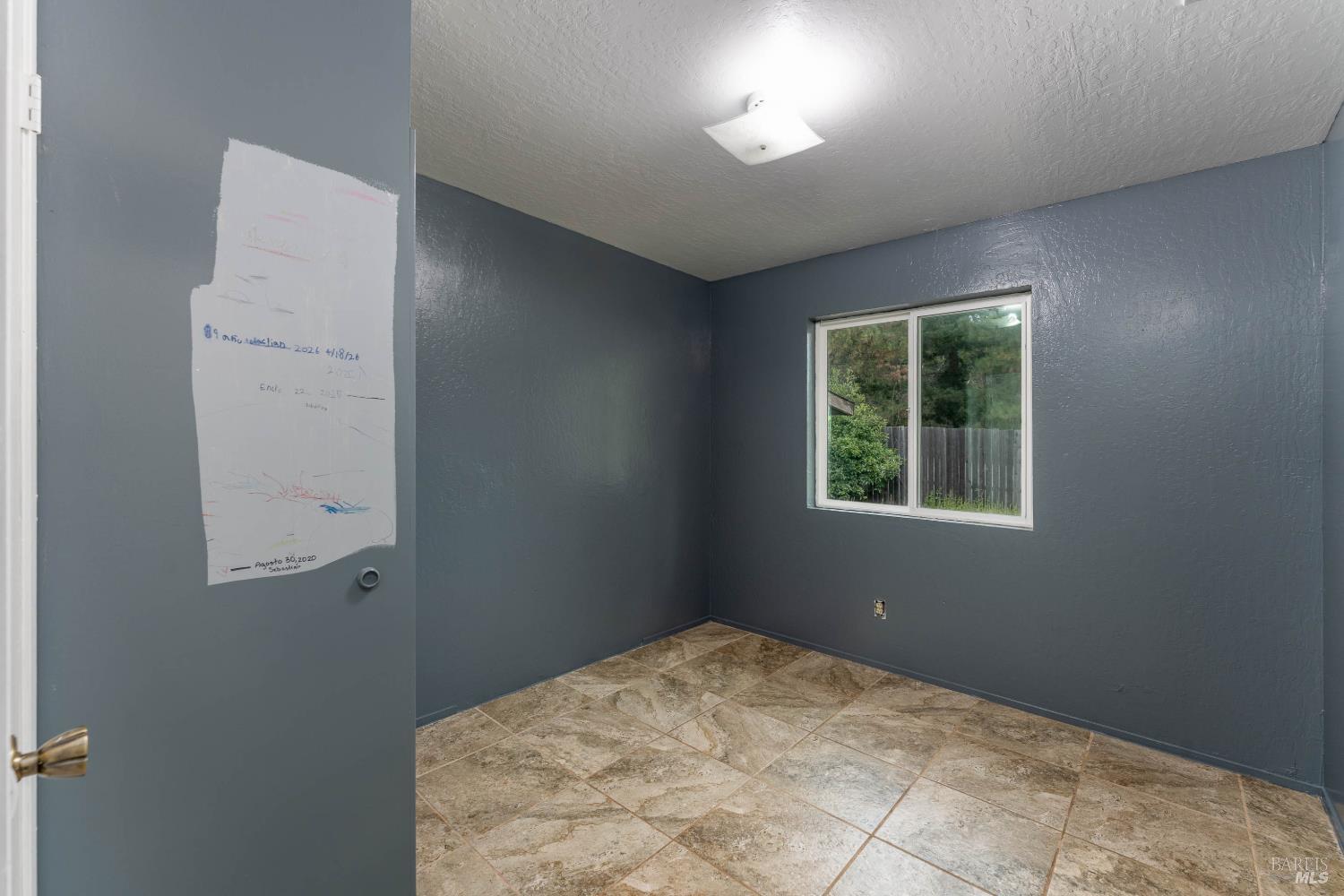 1471 Harrah Place Willits CA 95490