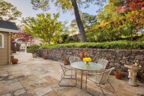 2399 Sobre Vista Road Sonoma CA 95476