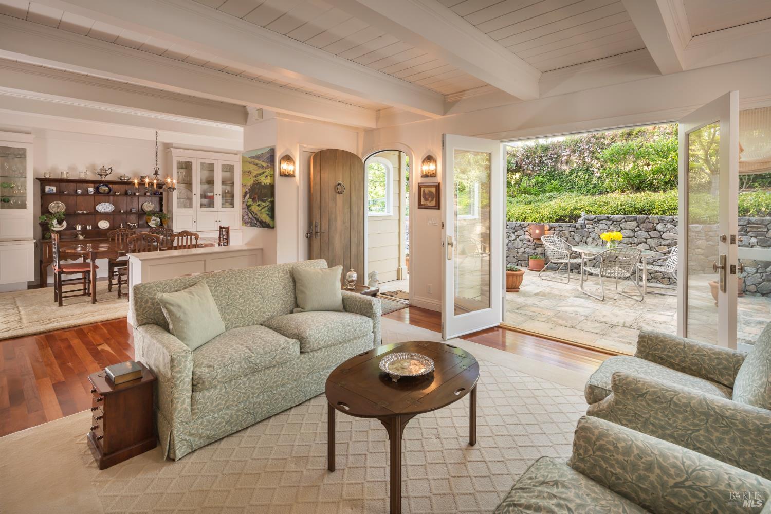 2399 Sobre Vista Road Sonoma CA 95476