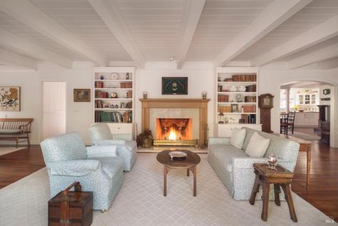 2399 Sobre Vista Road Sonoma CA 95476