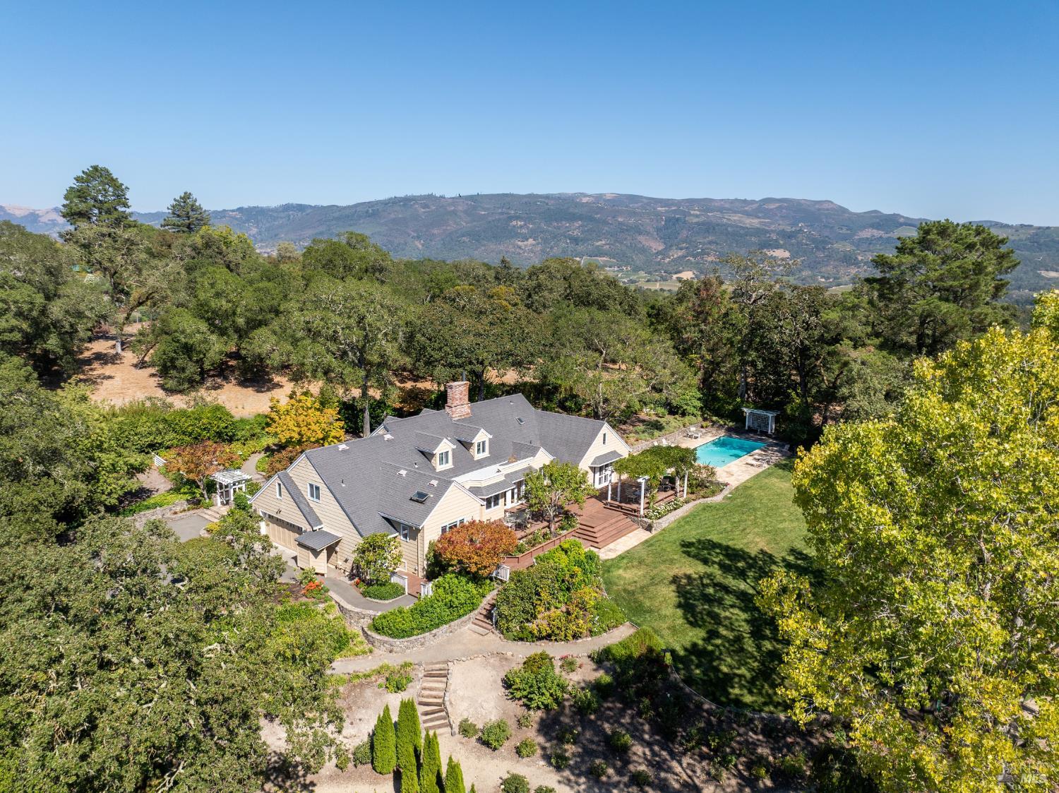 2399 Sobre Vista Road Sonoma CA 95476