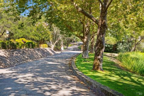 2399 Sobre Vista Road Sonoma CA 95476