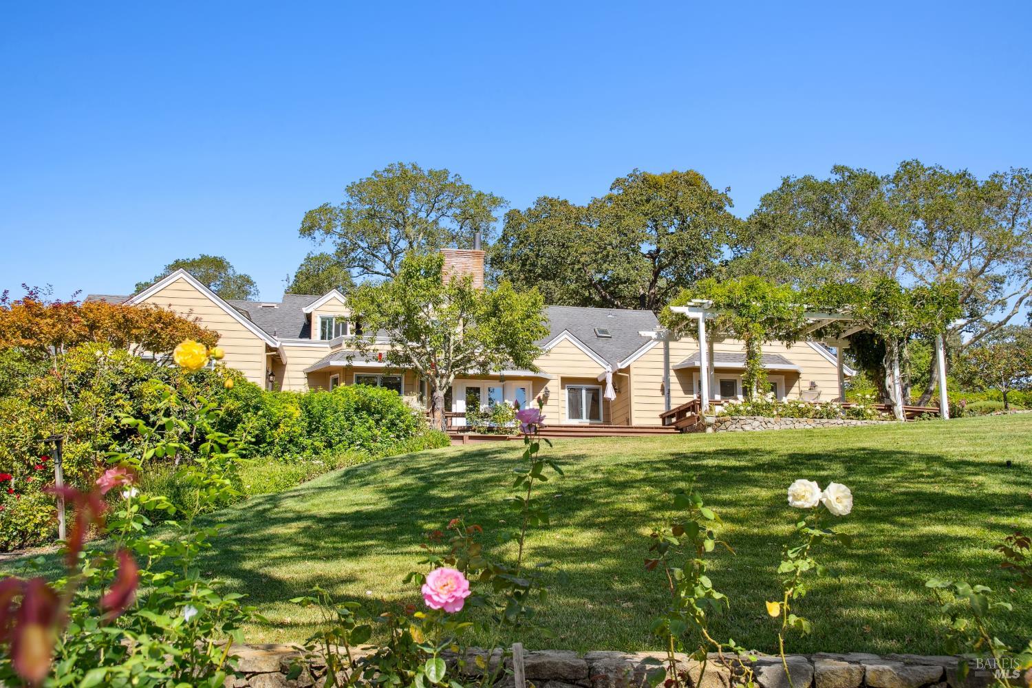 2399 Sobre Vista Road Sonoma CA 95476