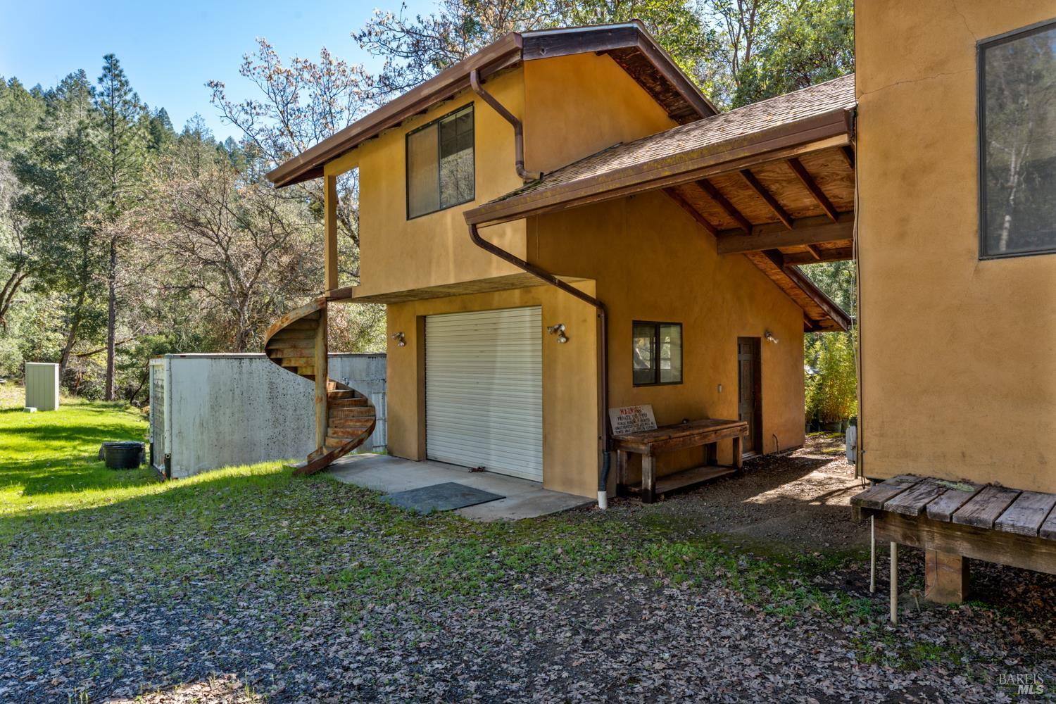 18210 Old Ukiah Pine Road Potter Valley CA 95469