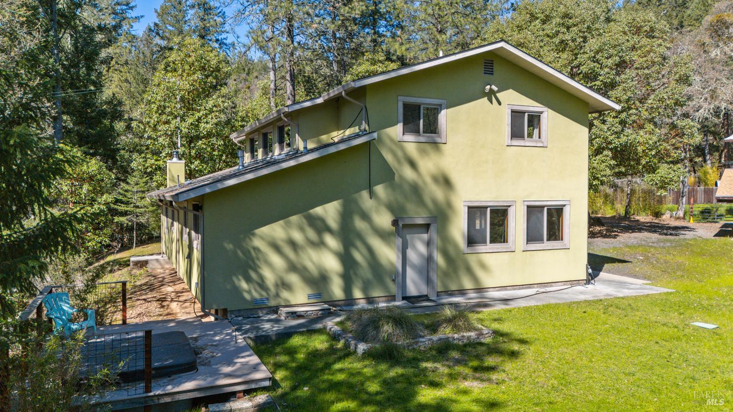 18210 Old Ukiah Pine Road Potter Valley CA 95469