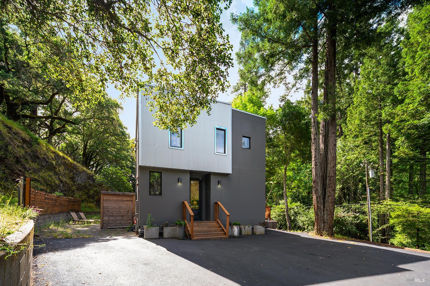 2563 Mill Creek Road Healdsburg CA 95448