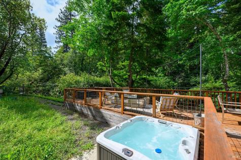 2563 Mill Creek Road Healdsburg CA 95448