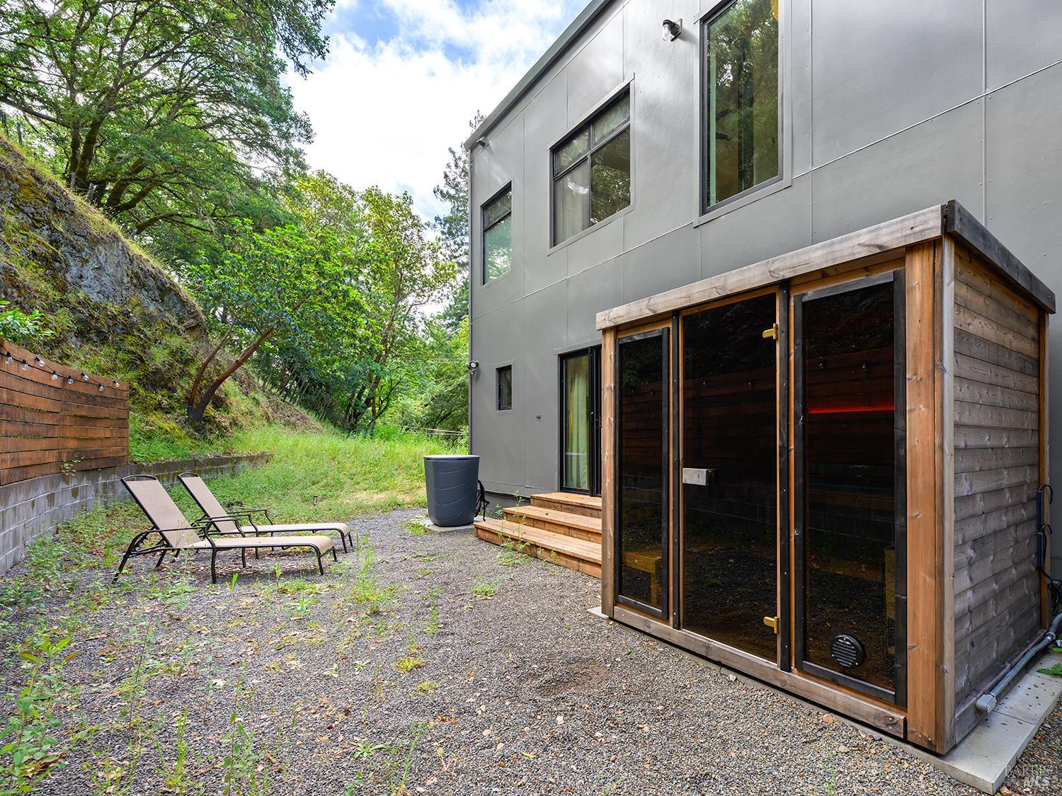 2563 Mill Creek Road Healdsburg CA 95448