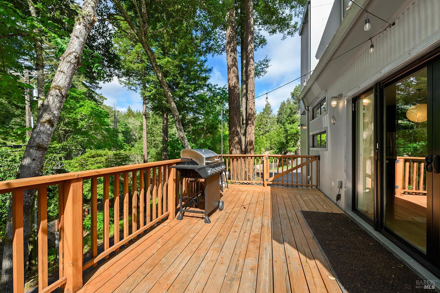 2563 Mill Creek Road Healdsburg CA 95448