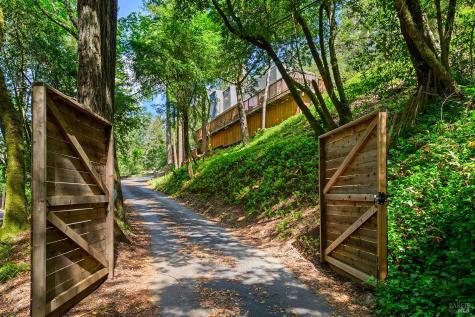 2563 Mill Creek Road Healdsburg CA 95448