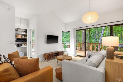 2563 Mill Creek Road Healdsburg CA 95448