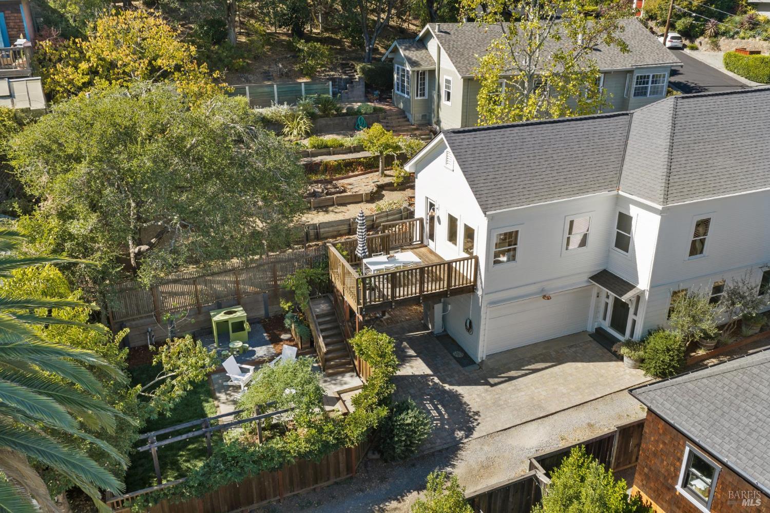 25 Foss Avenue San Anselmo CA 94960