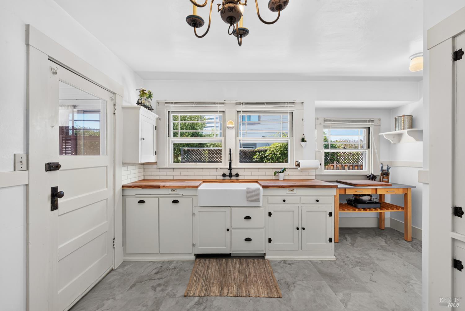 612 English Street Petaluma CA 94952