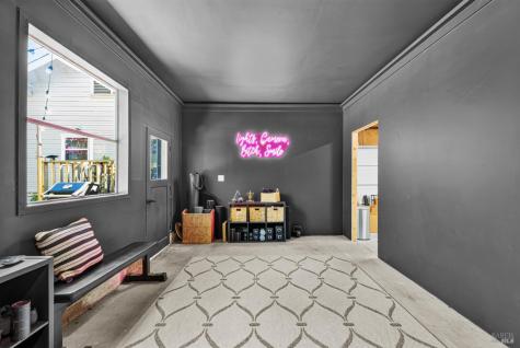 612 English Street Petaluma CA 94952