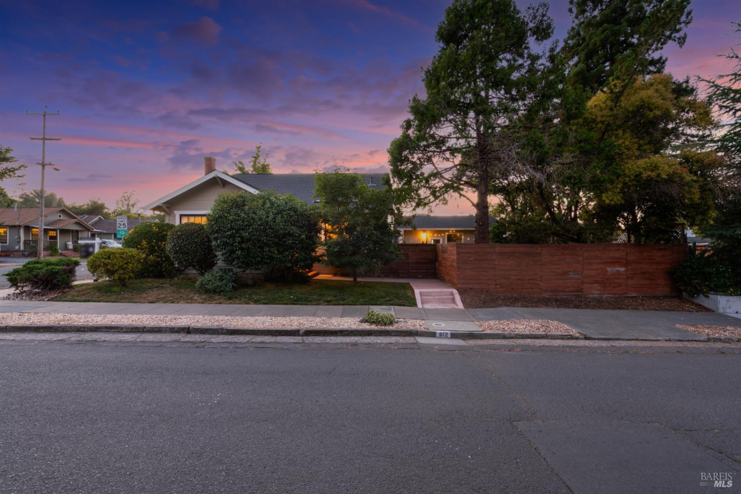 612 English Street Petaluma CA 94952