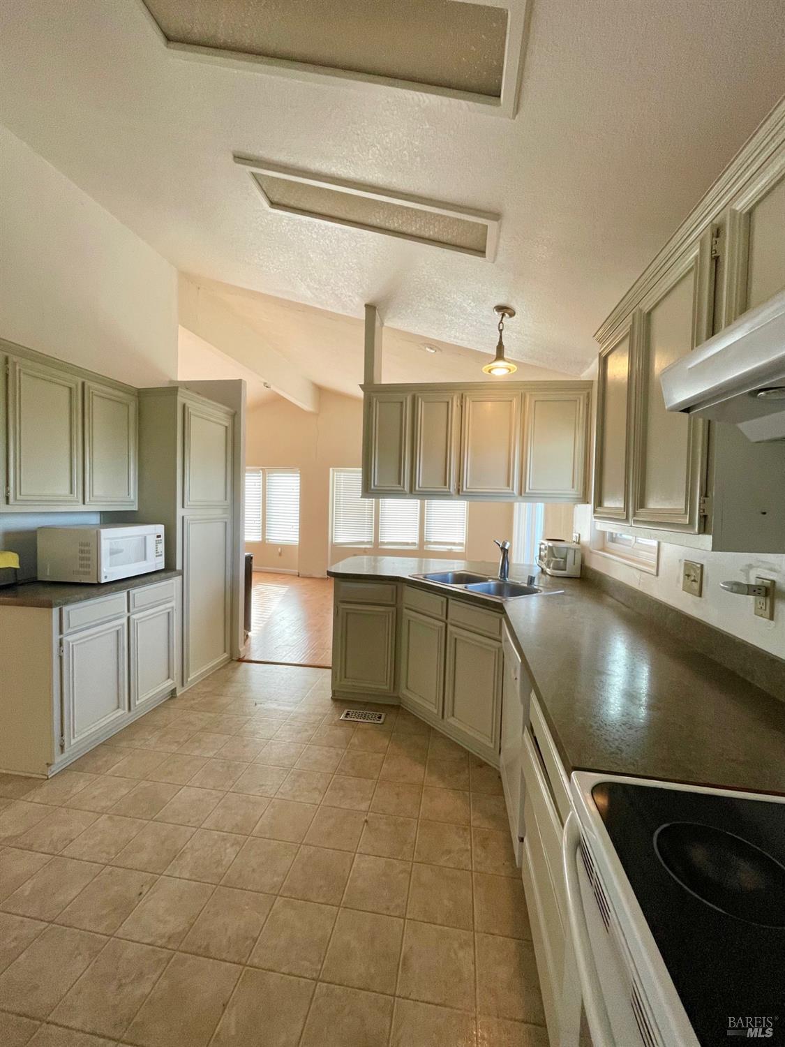 4867 Lakeville Highway Petaluma CA 94954