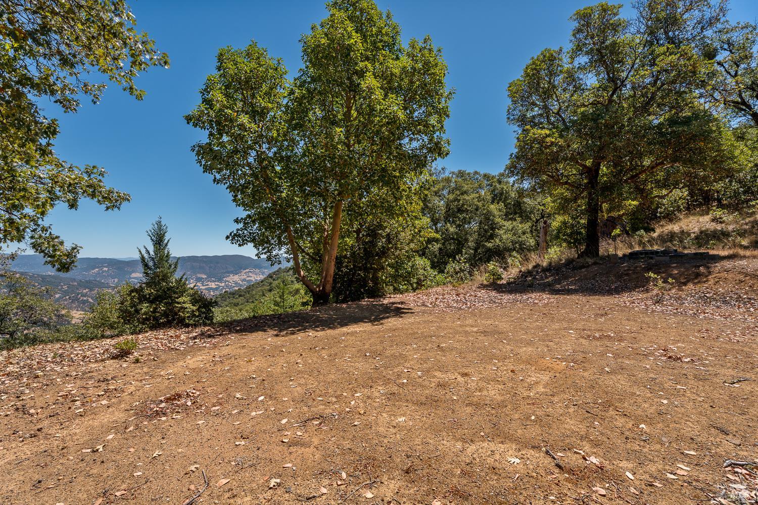 8970 Feliz Creek Drive Ukiah CA 95482