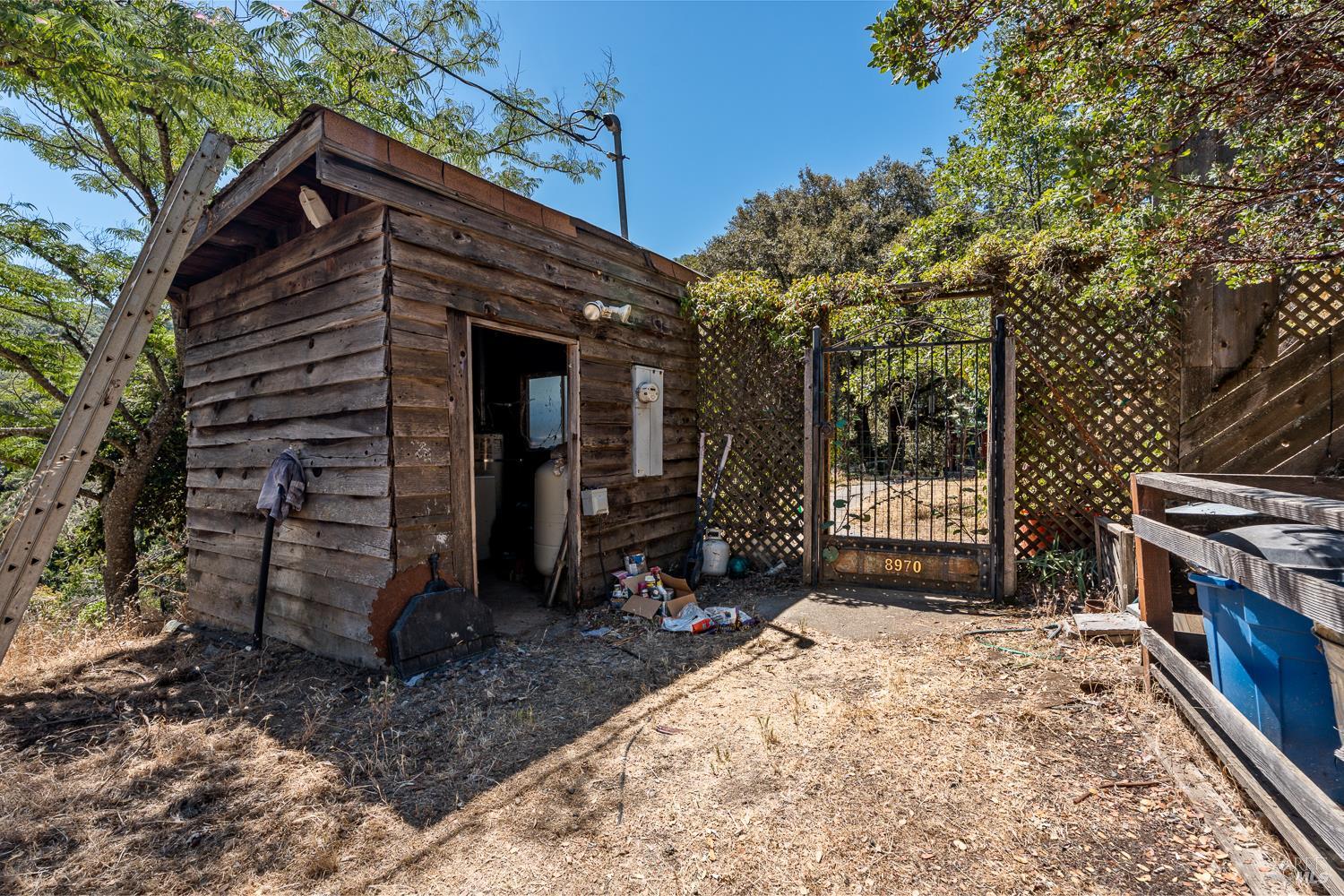 8970 Feliz Creek Drive Ukiah CA 95482
