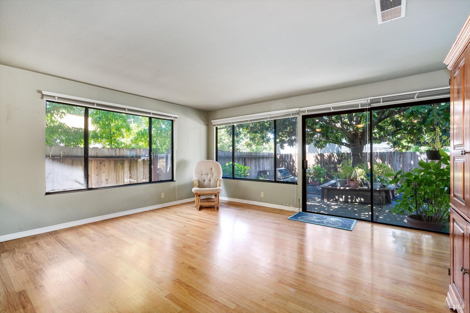 3402 Twin Oaks Drive Napa CA 94558