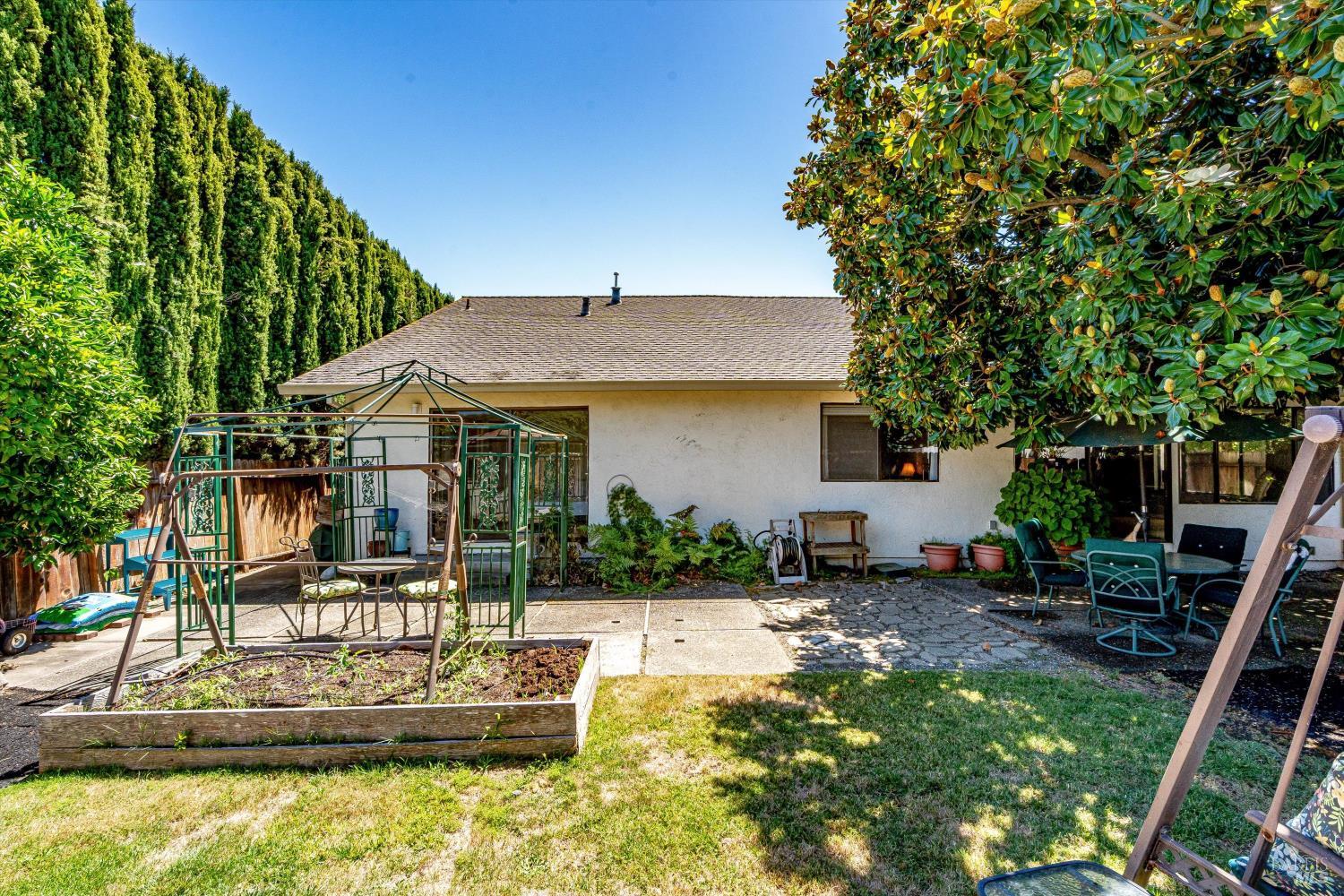 3402 Twin Oaks Drive Napa CA 94558