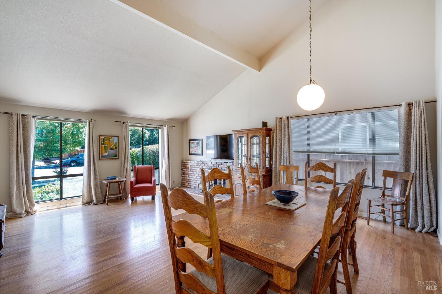 3402 Twin Oaks Drive Napa CA 94558