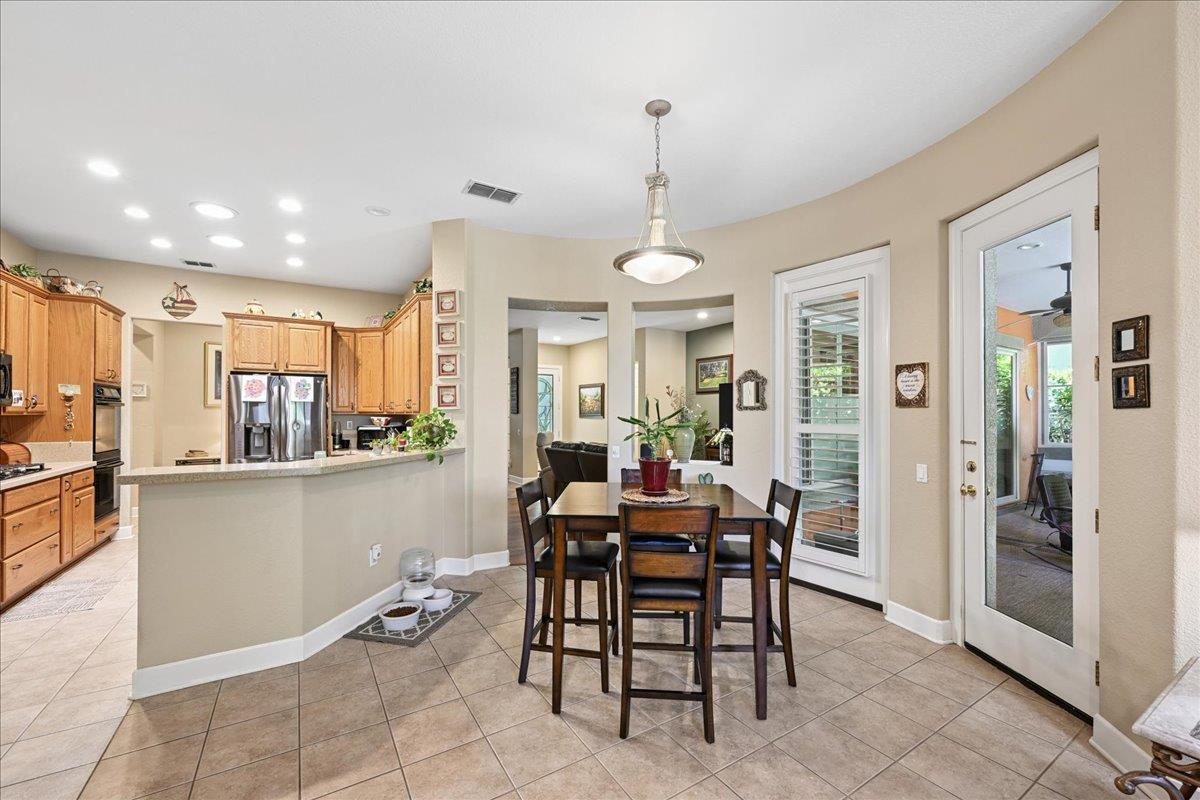 815 El Capitan Lincoln CA 95648