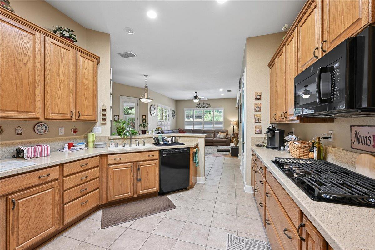 815 El Capitan Lincoln CA 95648