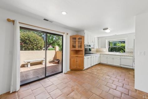 424 La Quinta Lane Sonoma CA 95476