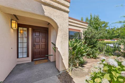 424 La Quinta Lane Sonoma CA 95476