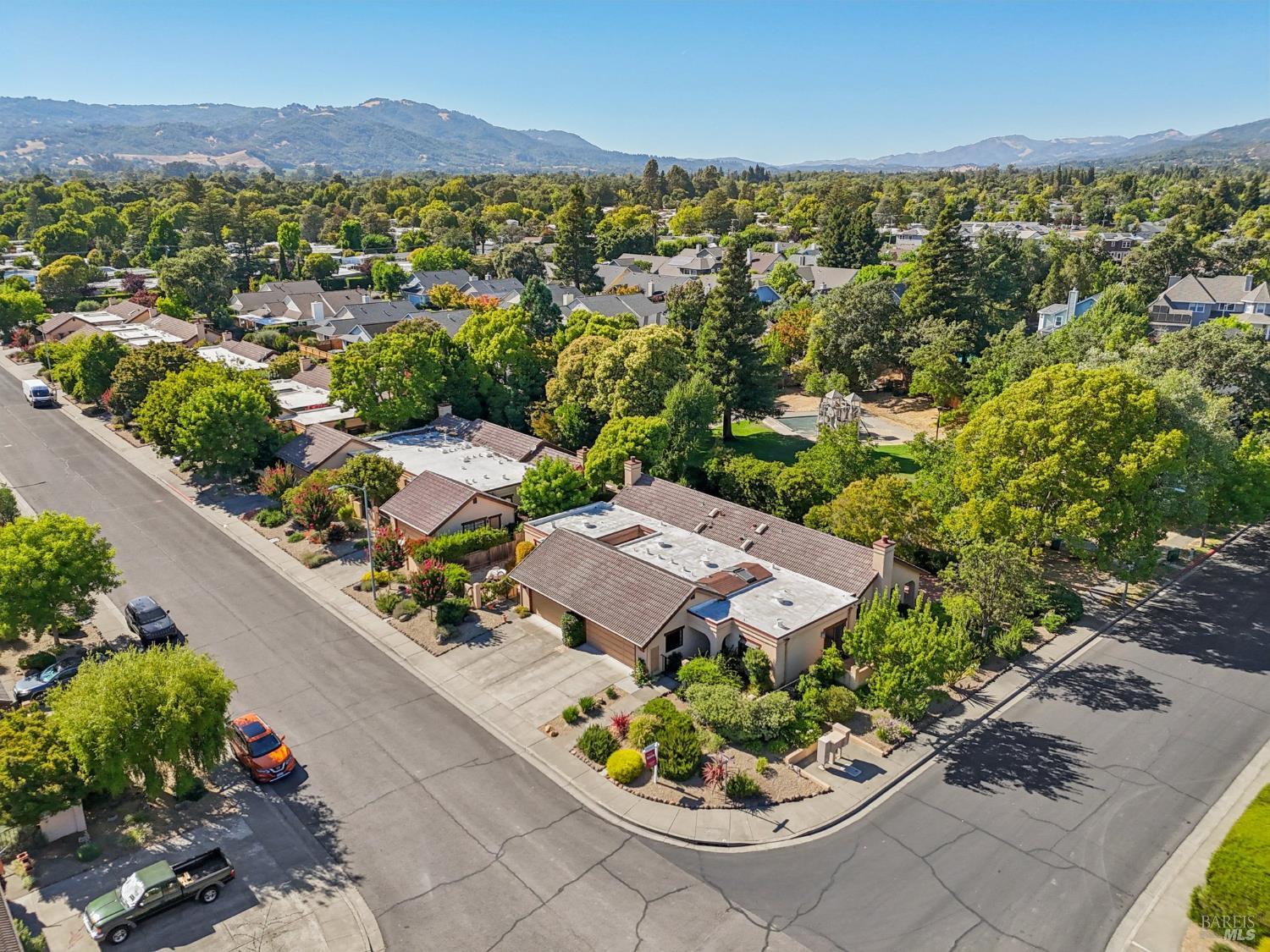 424 La Quinta Lane Sonoma CA 95476
