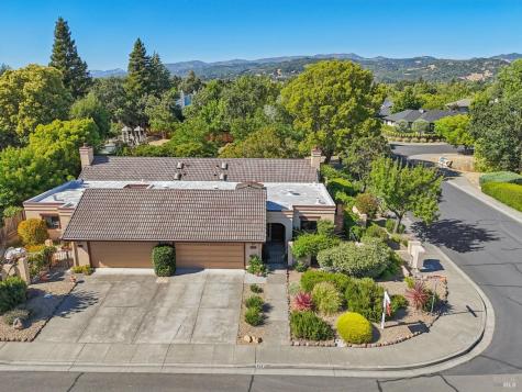 424 La Quinta Lane Sonoma CA 95476