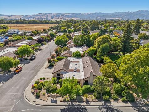 424 La Quinta Lane Sonoma CA 95476