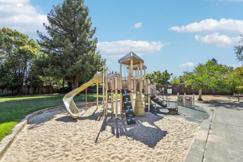424 La Quinta Lane Sonoma CA 95476