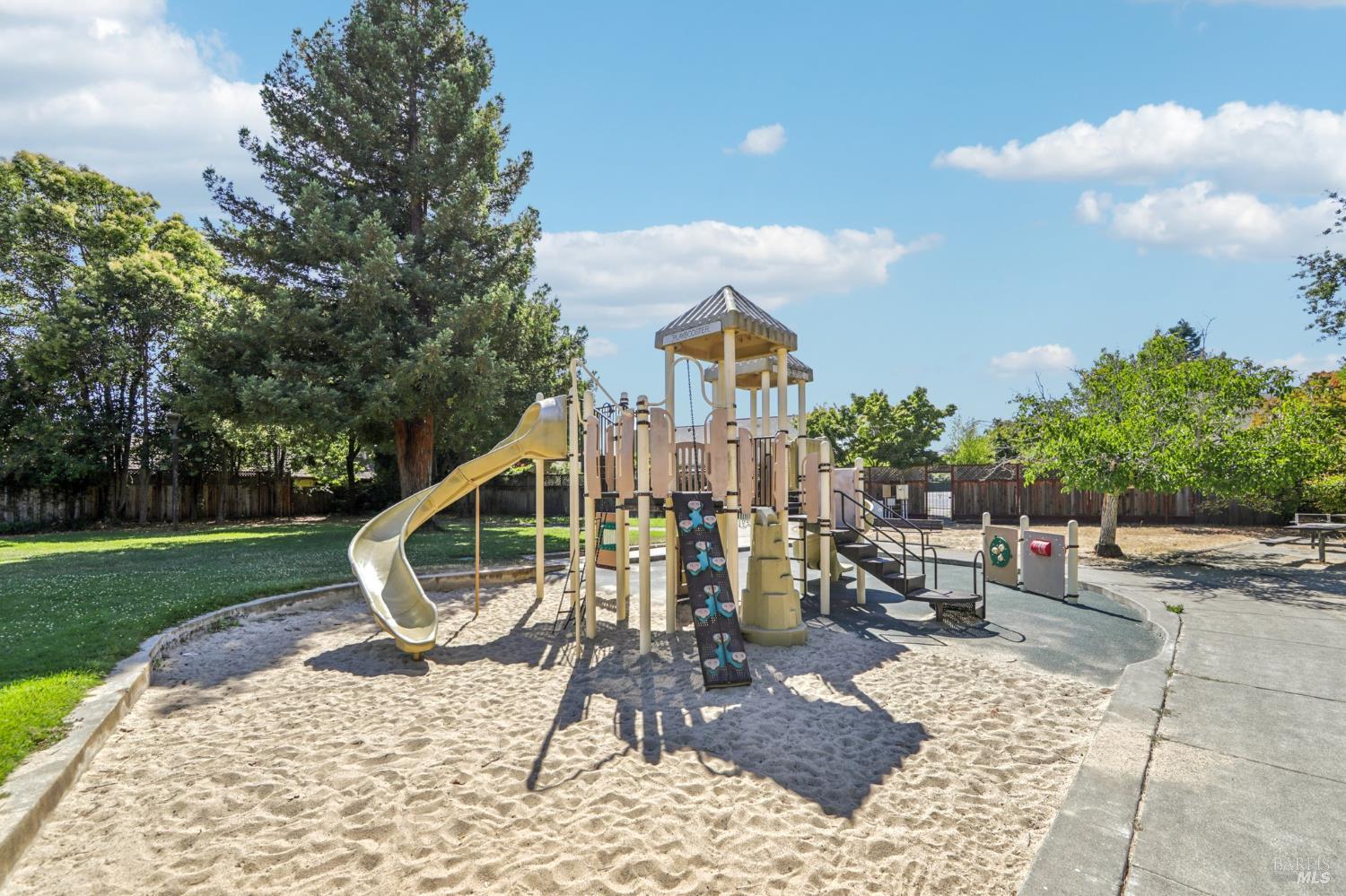 424 La Quinta Lane Sonoma CA 95476