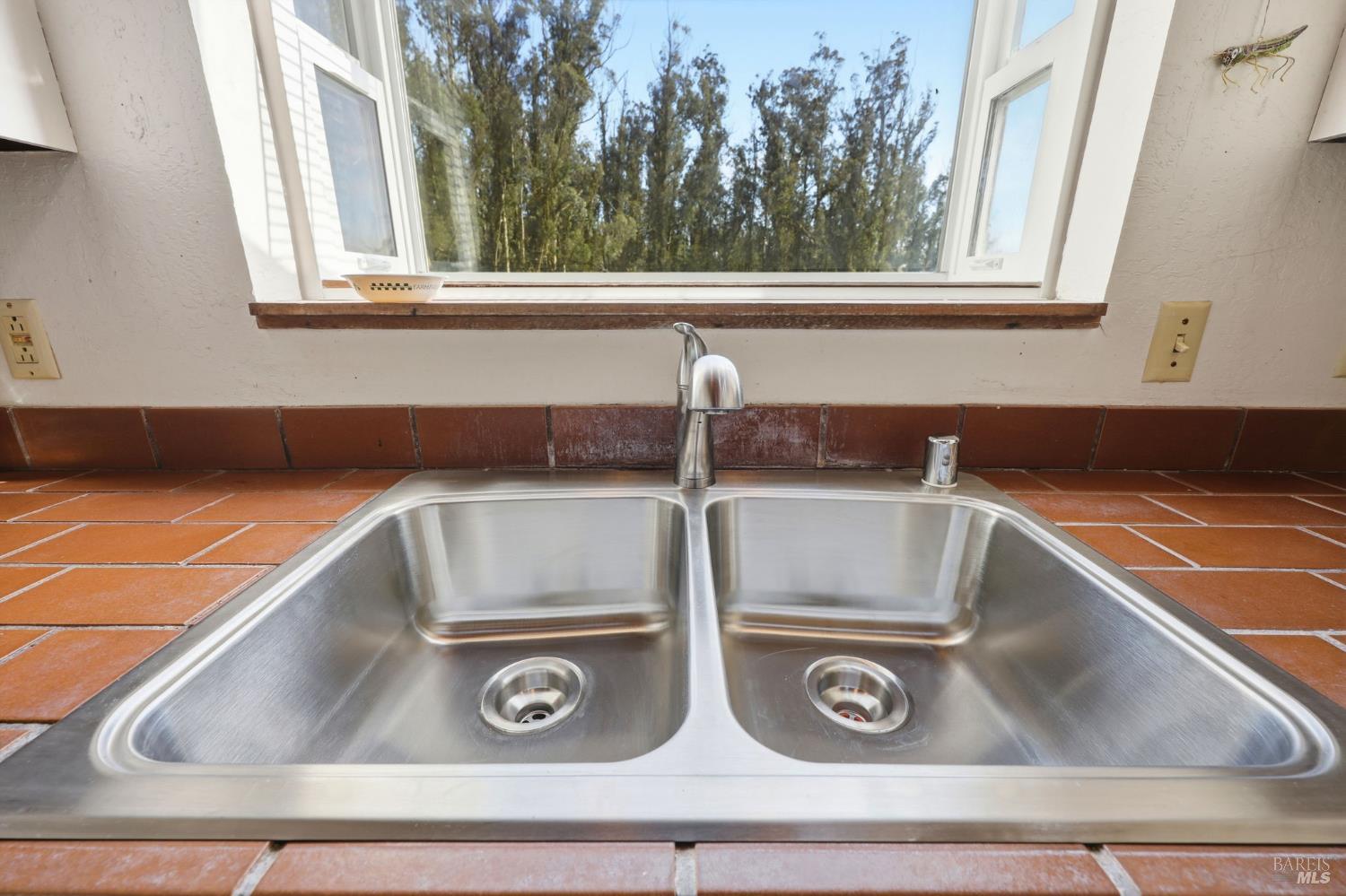 7470 Roblar Road Petaluma CA 94952