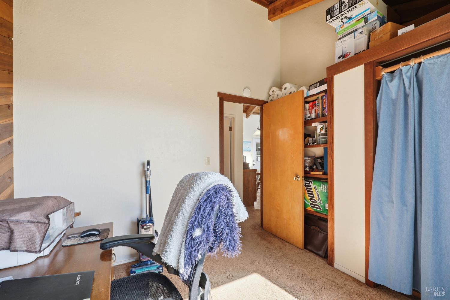 7470 Roblar Road Petaluma CA 94952