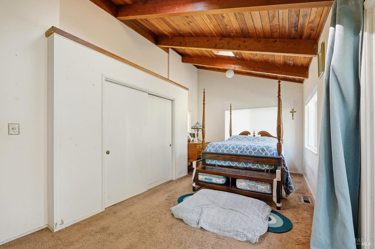 7470 Roblar Road Petaluma CA 94952